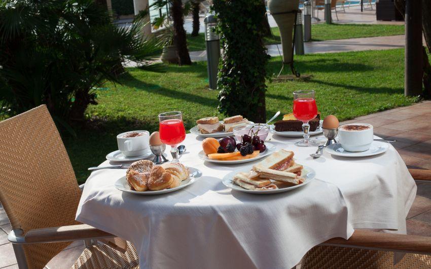 Hotel Imperiale Milano Marittima Exterior foto